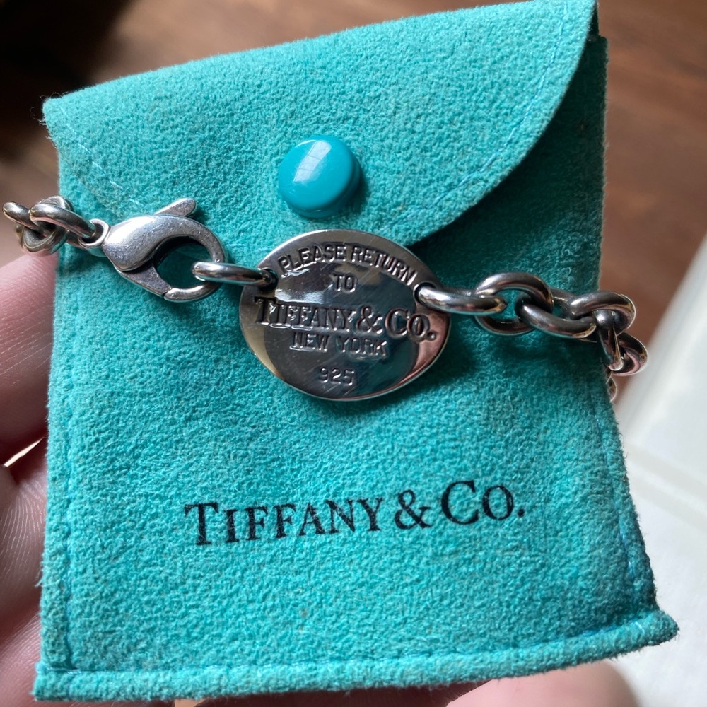 Tiffany & Co. Return to Tiffany Necklace - Sterling Silver - Picture 2 of 3